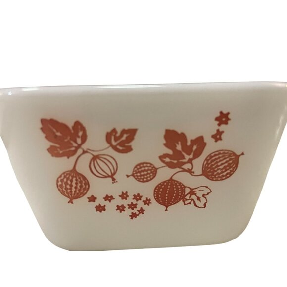 Vintage Pyrex Pink Gooseberry Refrigerator Dish w Lid Used USA Small Rectangle - Picture 4 of 16